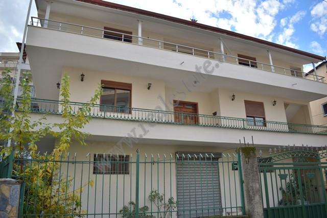 3 storey villa for sale in Fuat Toptani street in Tirana.
It has a surface&nbsp;of 103m2 for each f